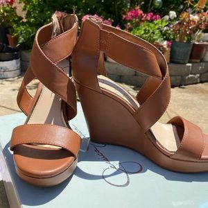 Brown wedge heels